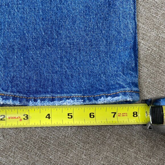 Levi's Premium Ribcage Straight Ankle Jeans Women's 26 Blue Distressed Big E NWT - Picture 15 of 16